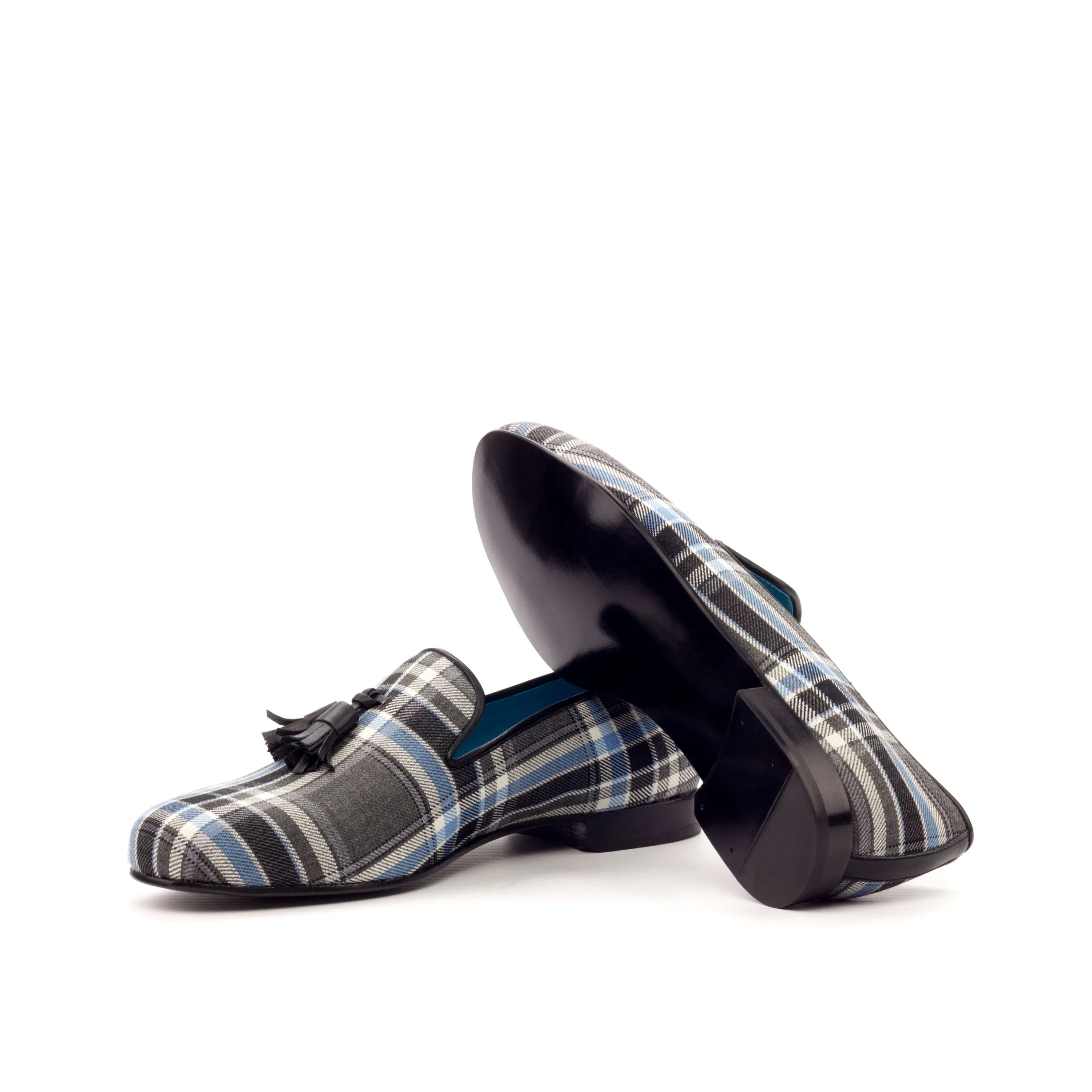 Plaid tassel loafers in Cruz Wellington Slipon style for sophisticated footwear