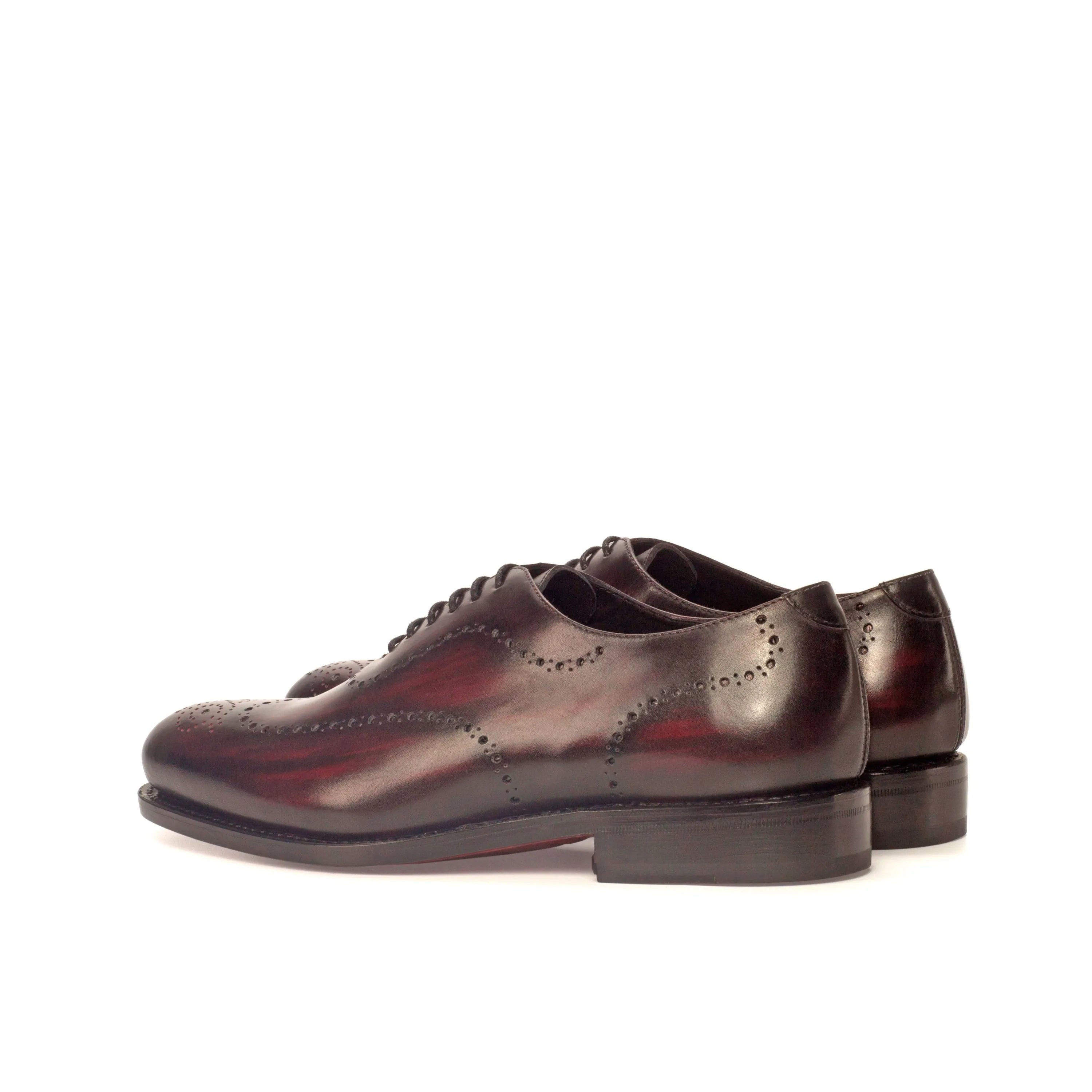 Burgundy leather wingtip dress shoes from the Darud Whole Cut Patina collection