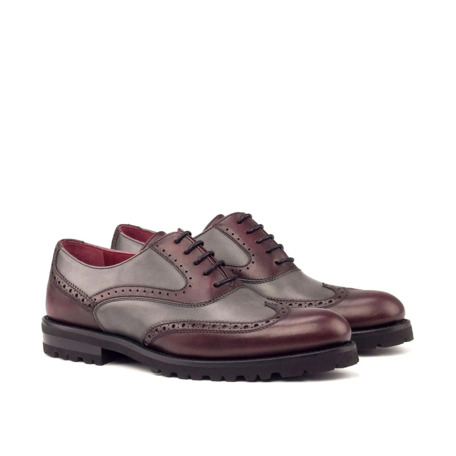 Two-tone leather wingtip Delila Ladies Brogue Shoes II in painted calf finish