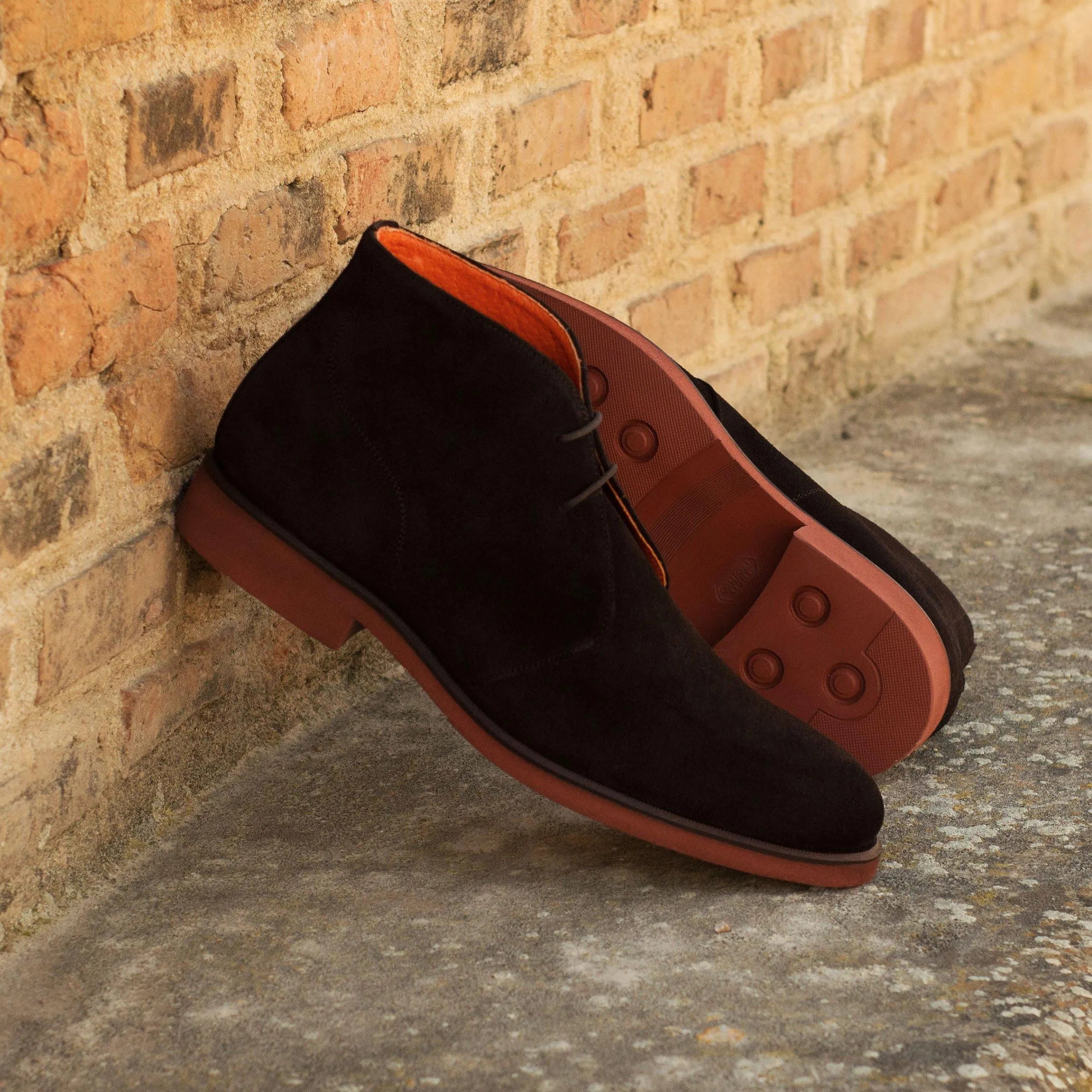 Black suede Demothi Chukka boots II, stylish and versatile chukka boots for every occasion