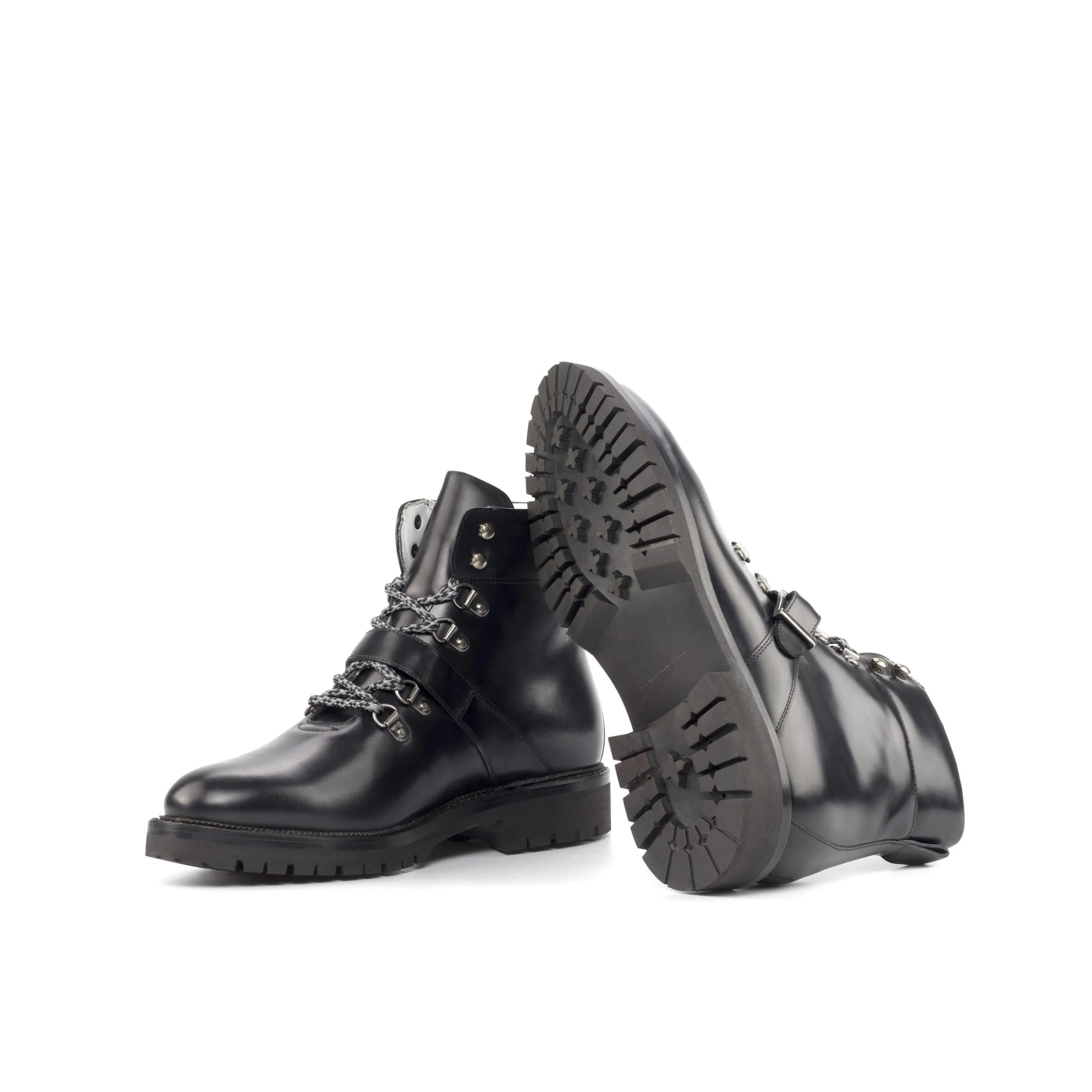 Black leather Denali Hiking Boots II designed for durability and comfort in outdoor adventures