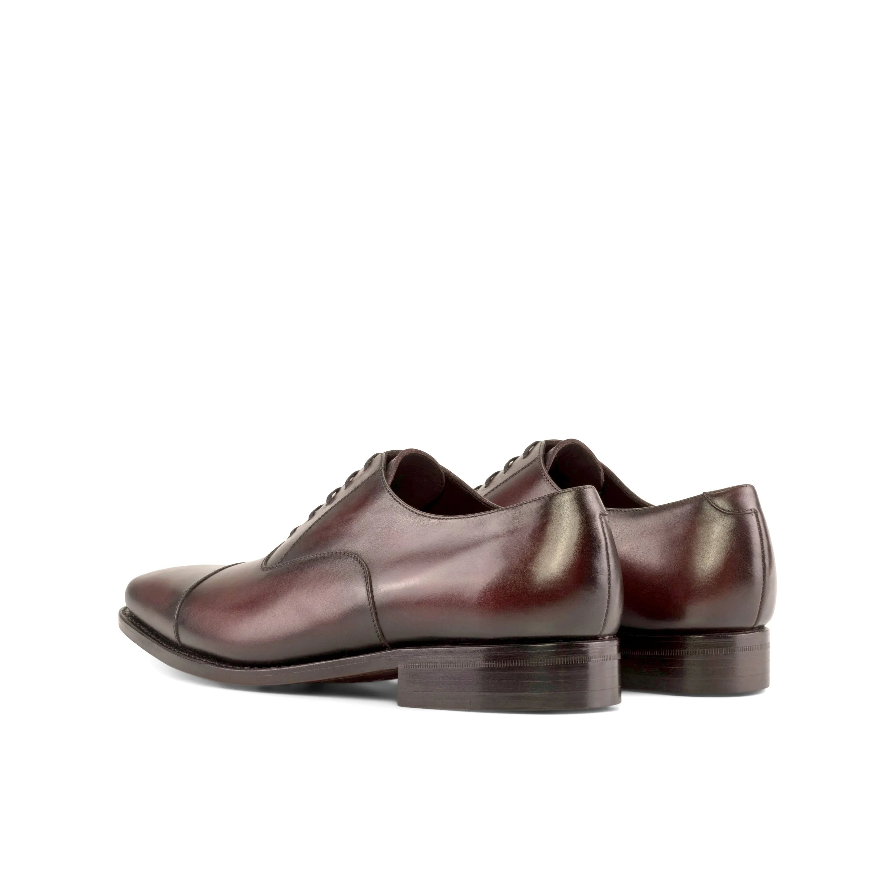 Burgundy leather Duran Oxford Shoes elegantly designed for the fast lane lifestyle
