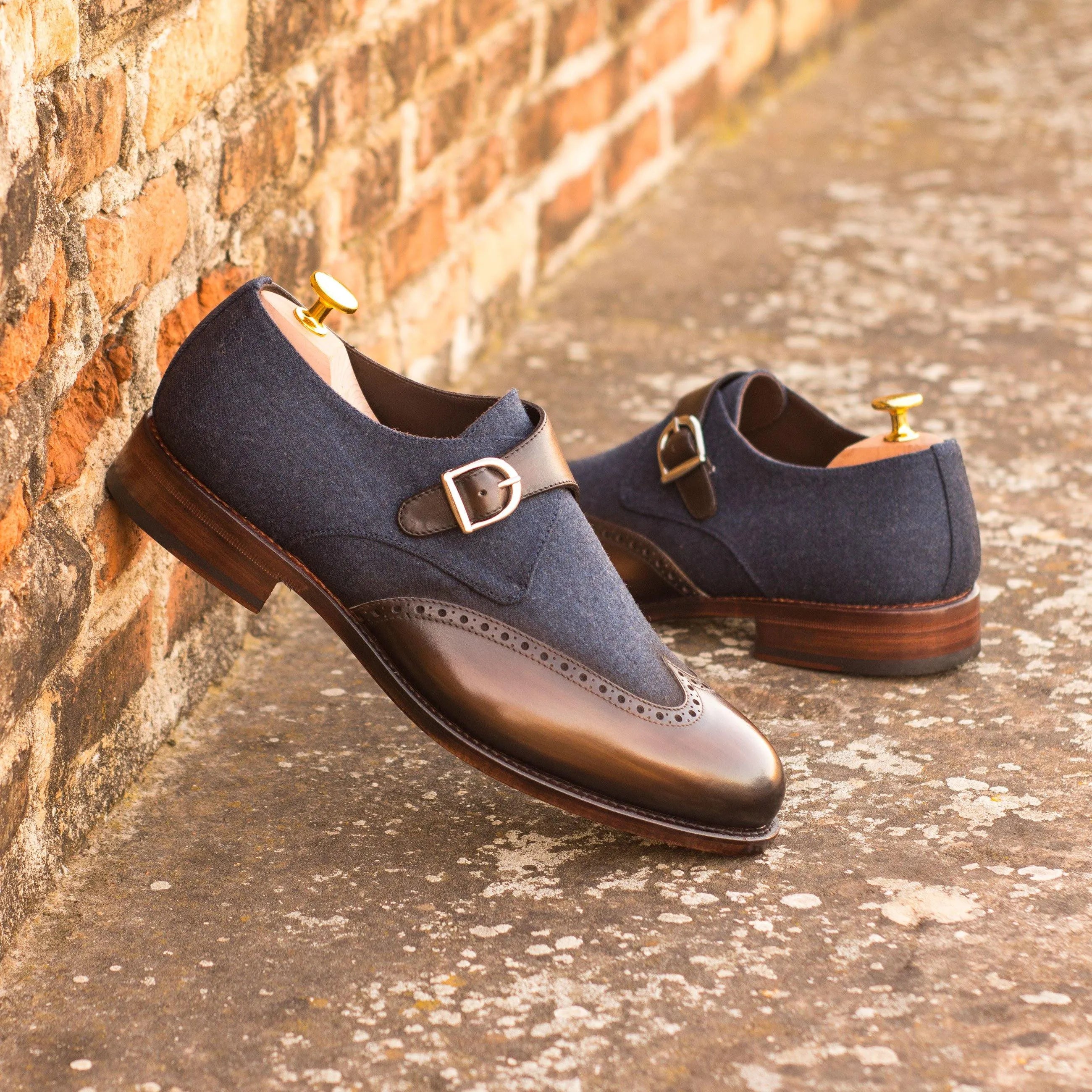 Men’s brown and blue leather Ernist Single Monk Patina shoes with stylish design