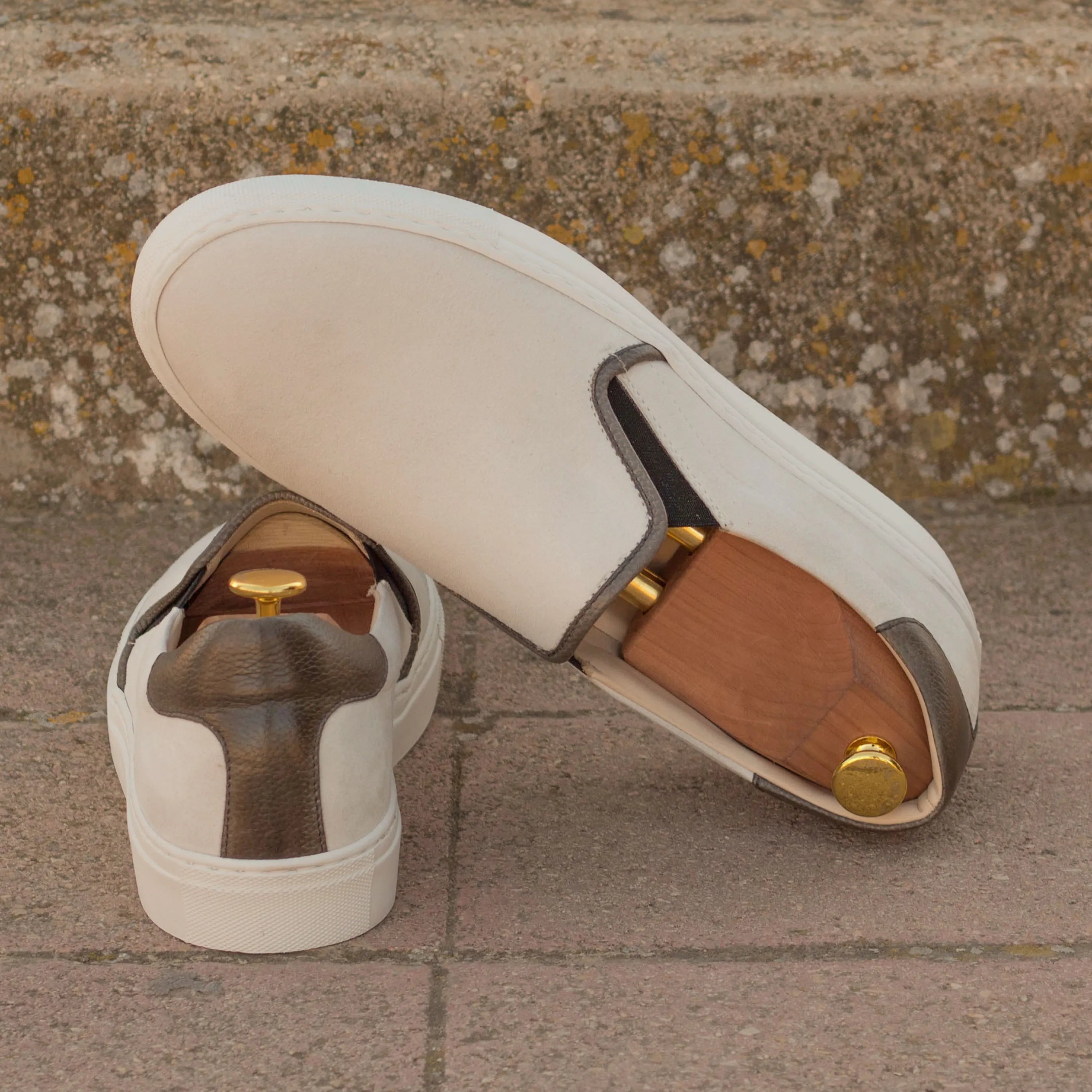 White leather Fernan slip-on sneakers with shoe trees, ideal luxury bespoke shoes for men