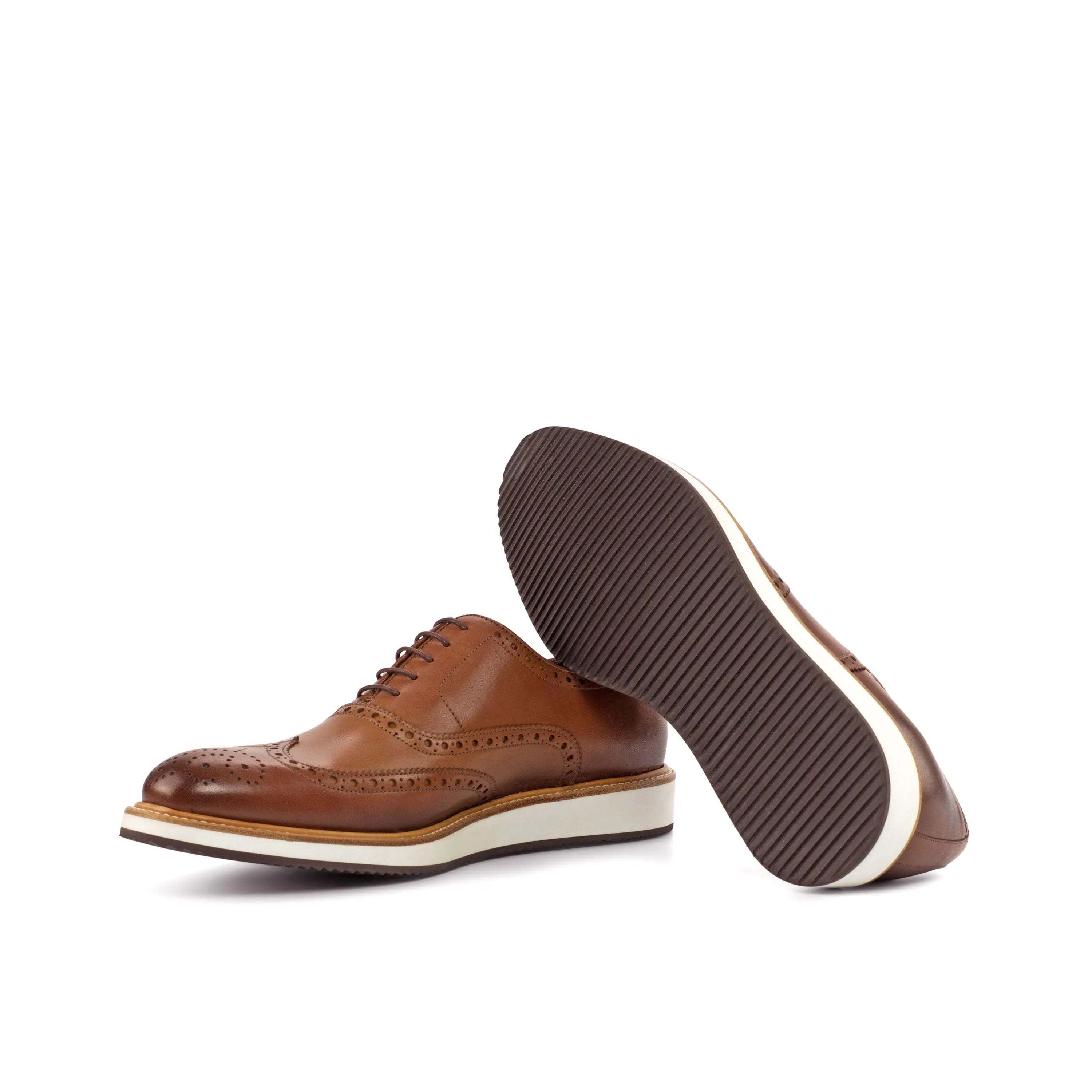 Brown leather wingtip brogue shoes from the GH09 Full Brogue Shoes collection