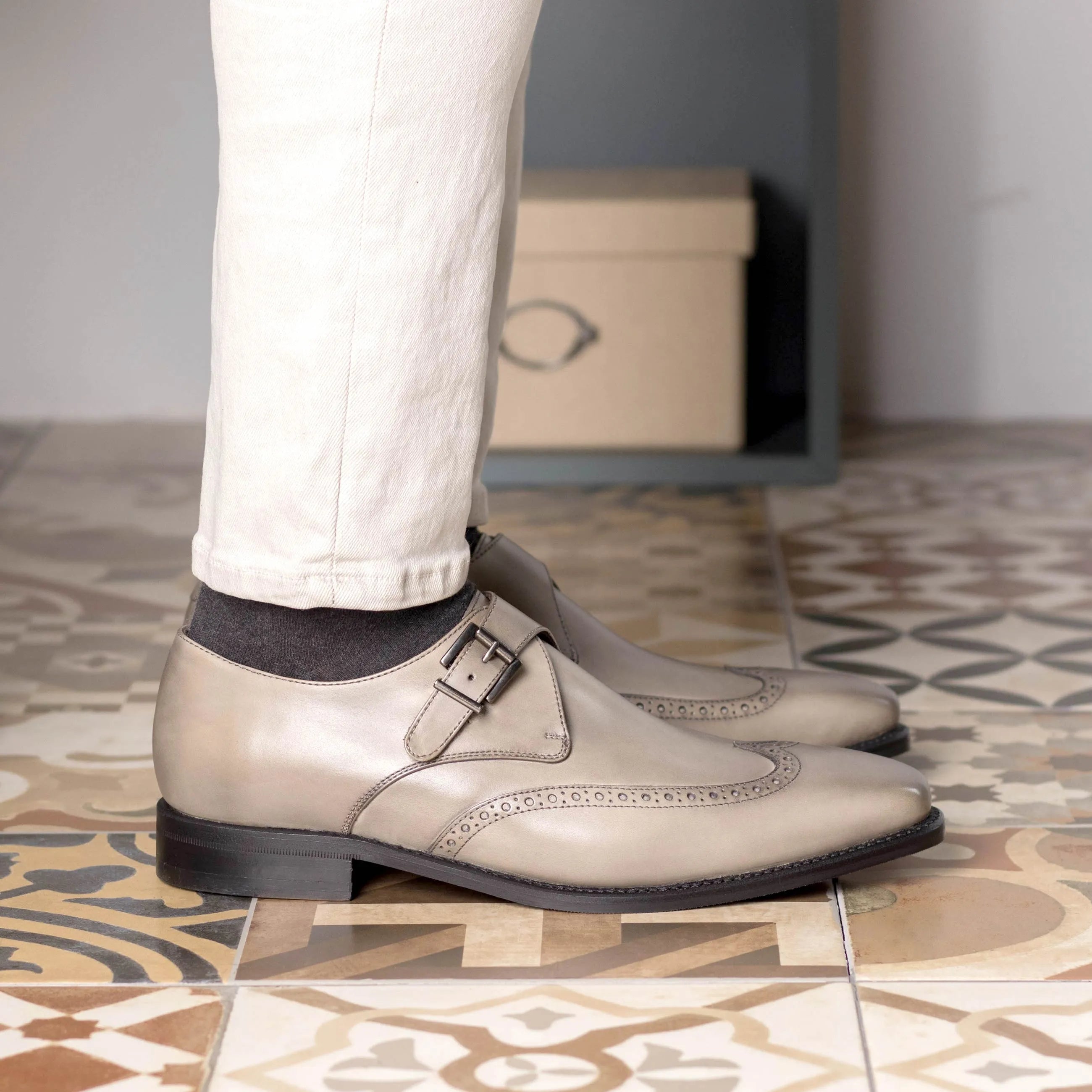 Gray leather monk strap dress shoes from the Godfry Single Monk collection