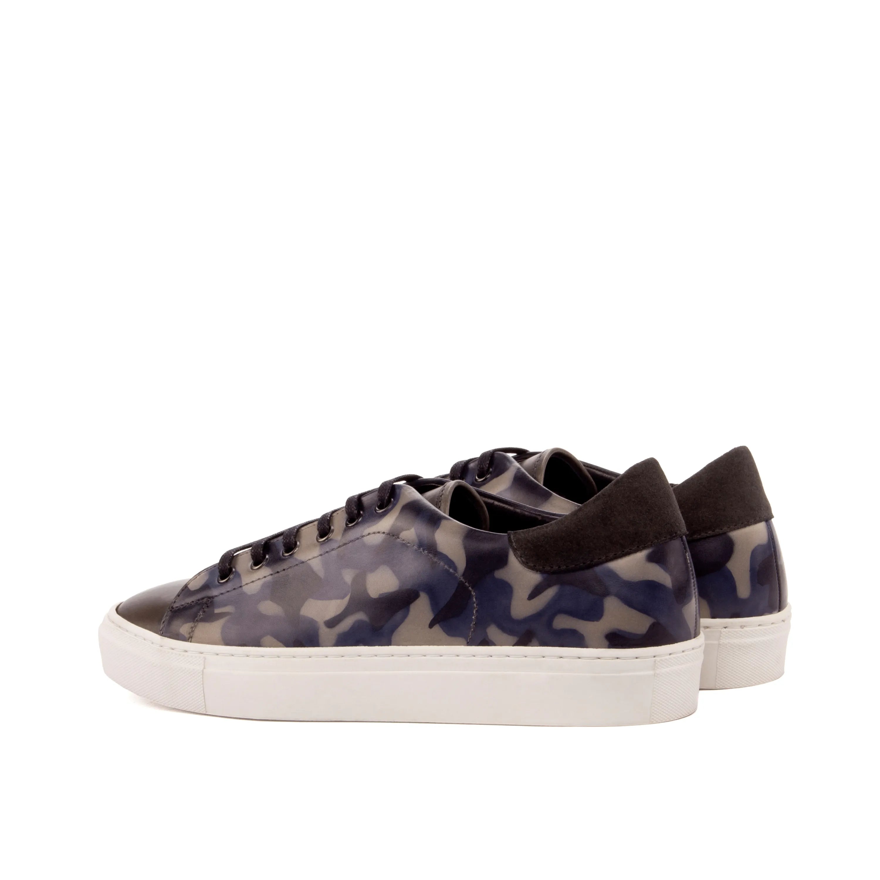 Camouflage low-top Herais Trainer Patina Sneaker II featuring a durable cupsole design