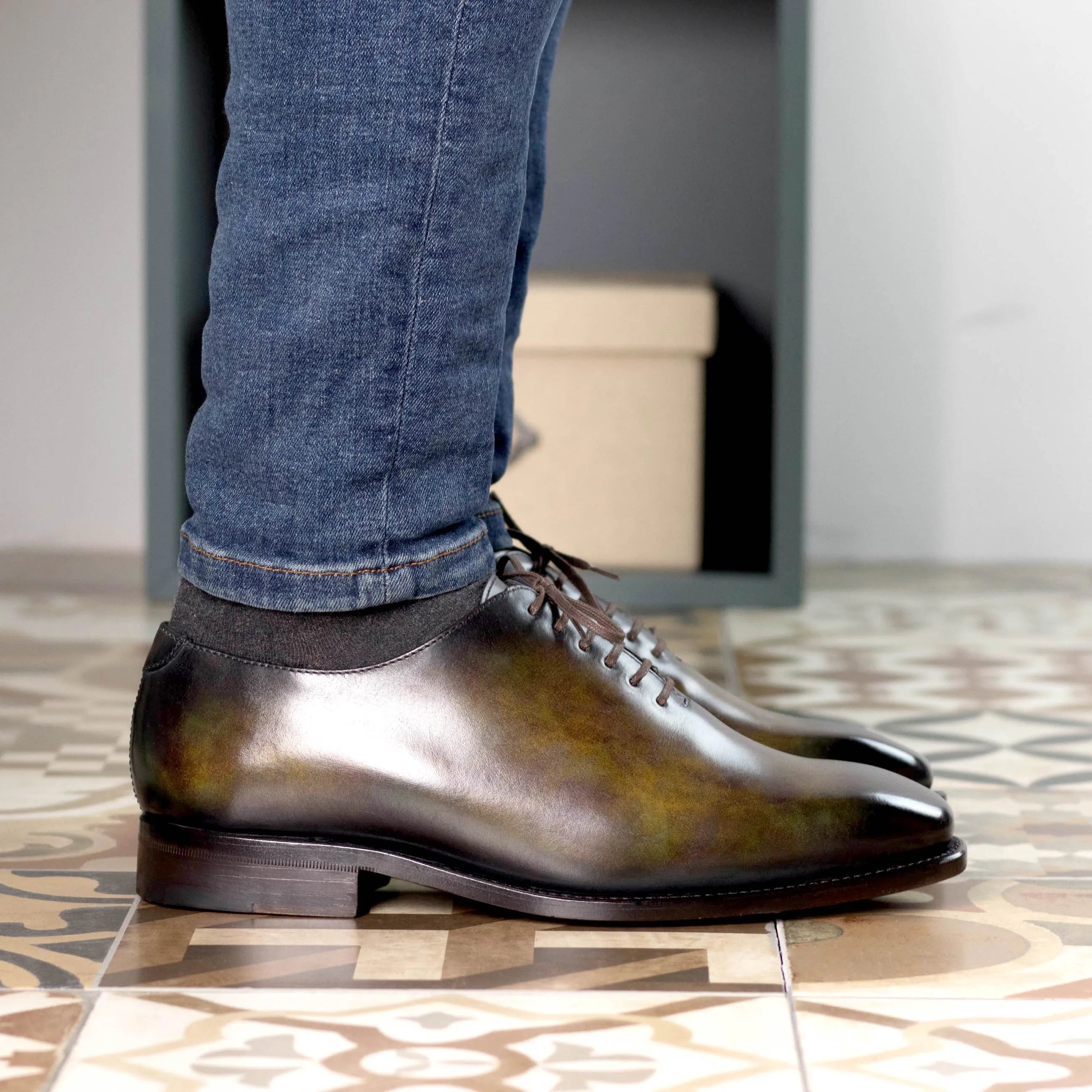 Javn Patina Wholecut shoes, elegant leather dress shoes with a refined patina finish