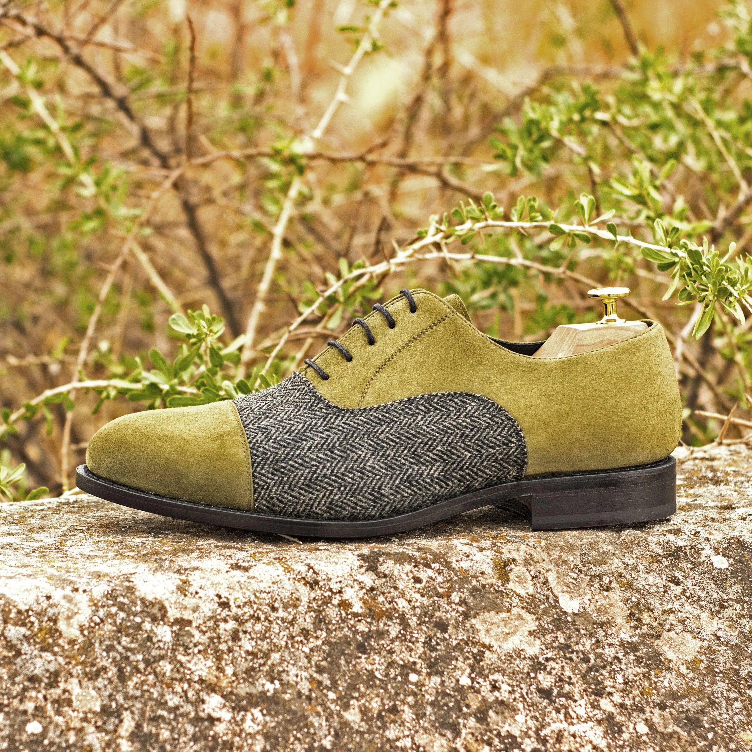 Olive green herringbone tweed Jerold Oxford Shoes, stylish single monk shoes for men