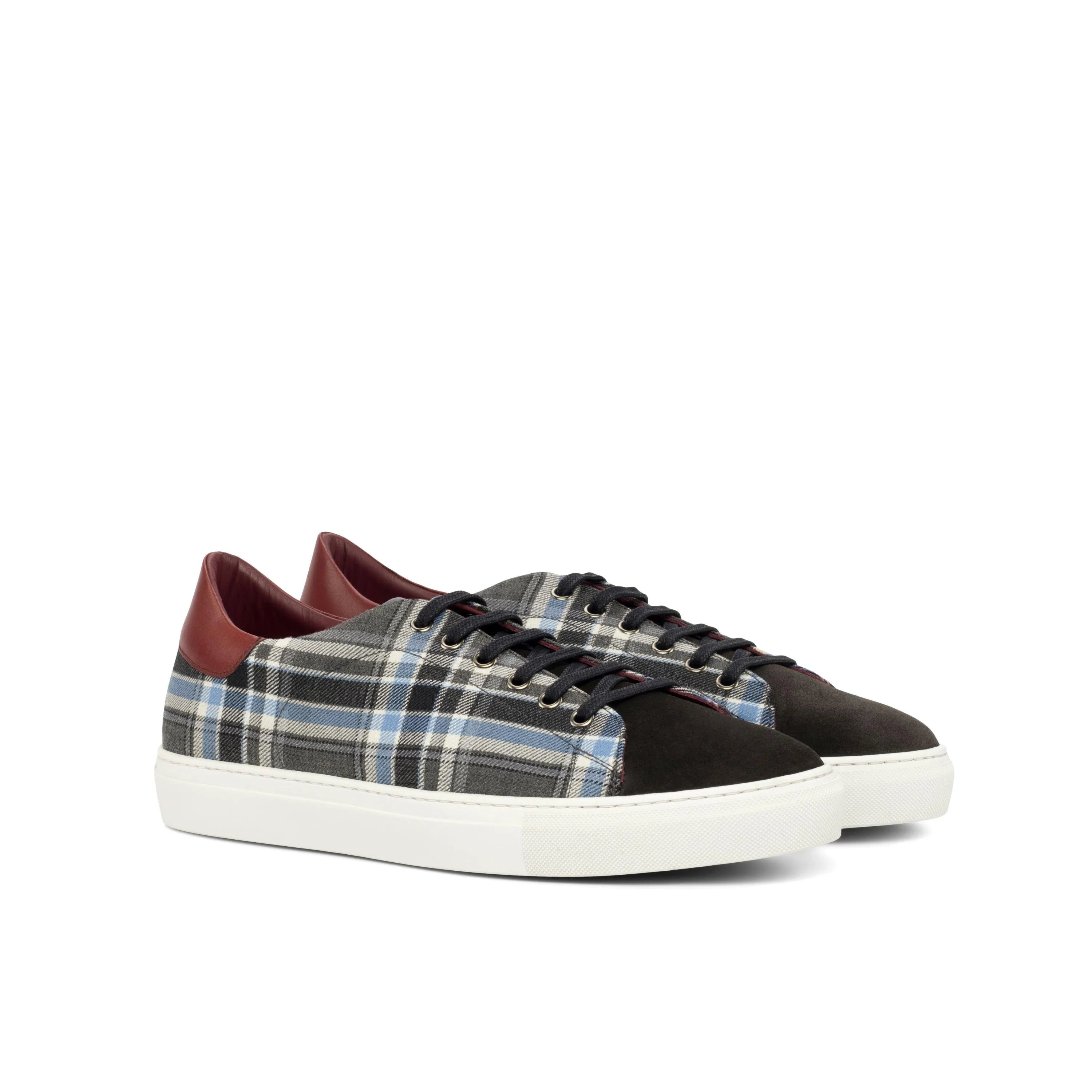 Plaid low-top Kevin Trainer Sneaker, stylish and versatile trainer sneaker for any outfit
