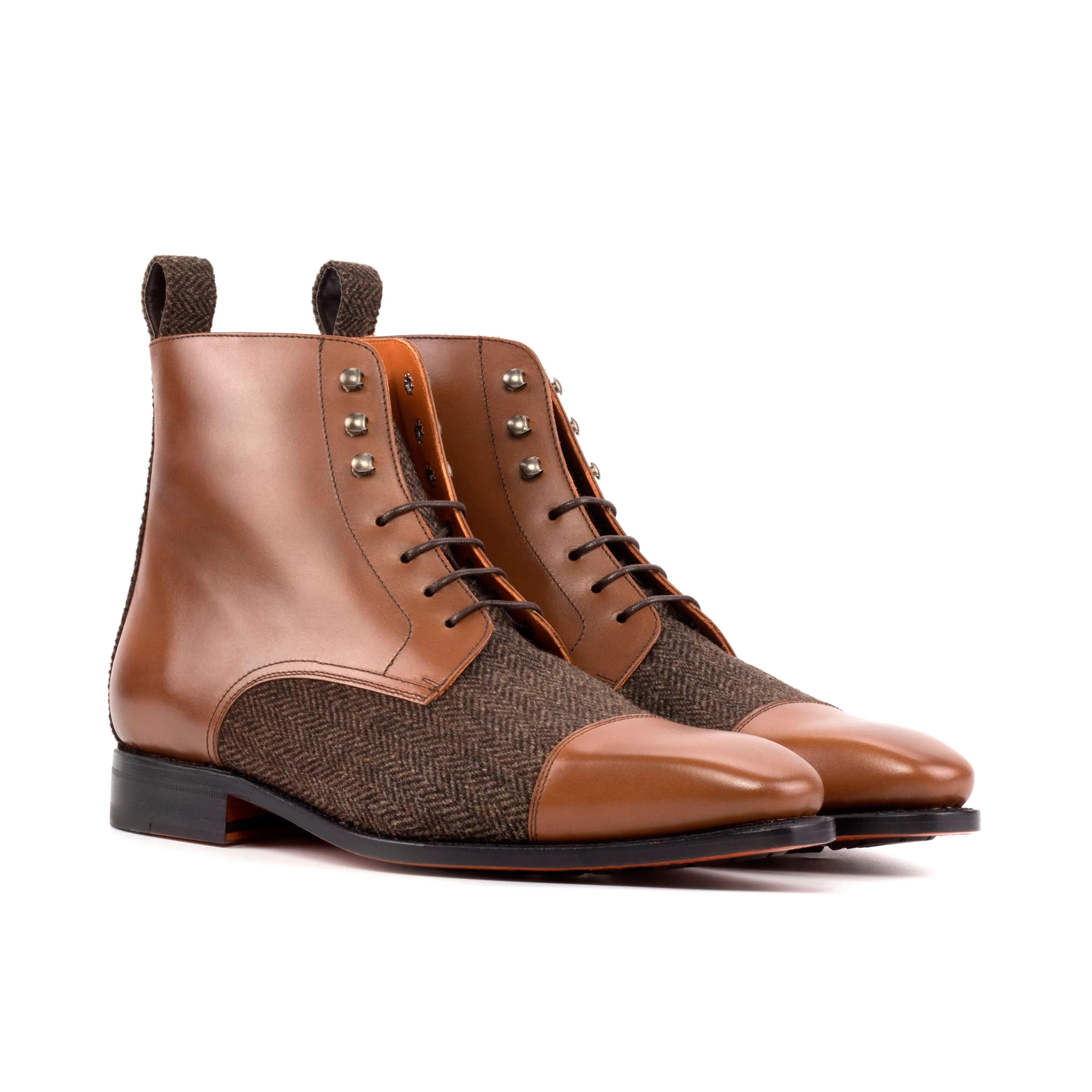 Brown leather and tweed Kronos Jumper Boots, ideal for stylish and comfortable footwear