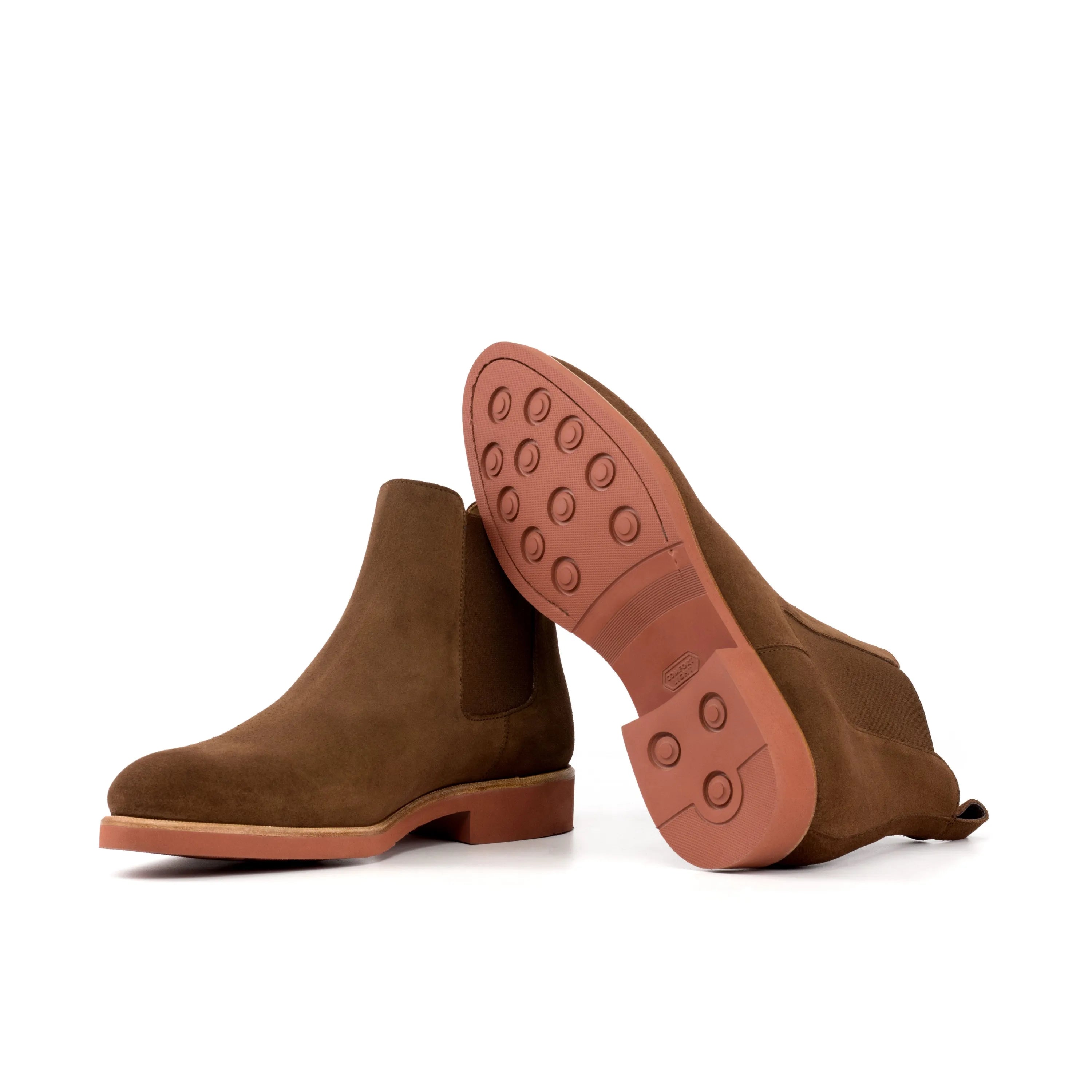 Brown suede Chelsea boots from the Lipon Chelsea Suede collection, stylish and versatile