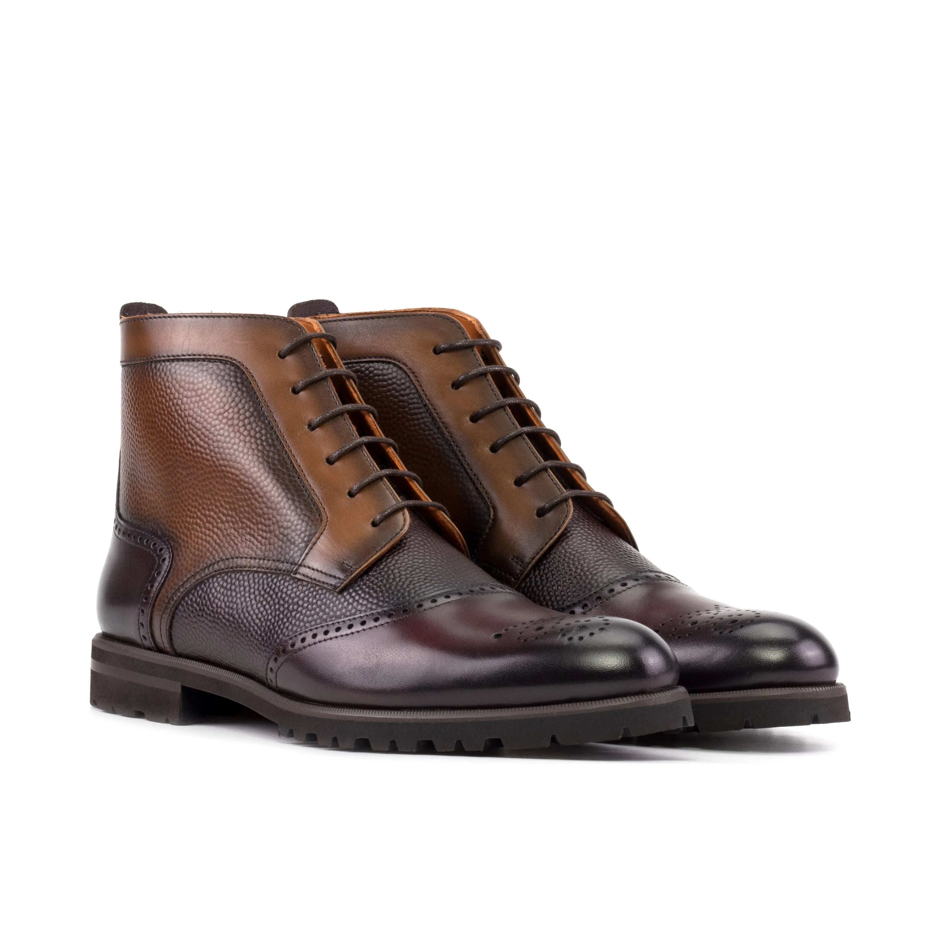 Two-toned leather wingtip boots from Luna Ladies Military Brogue collection