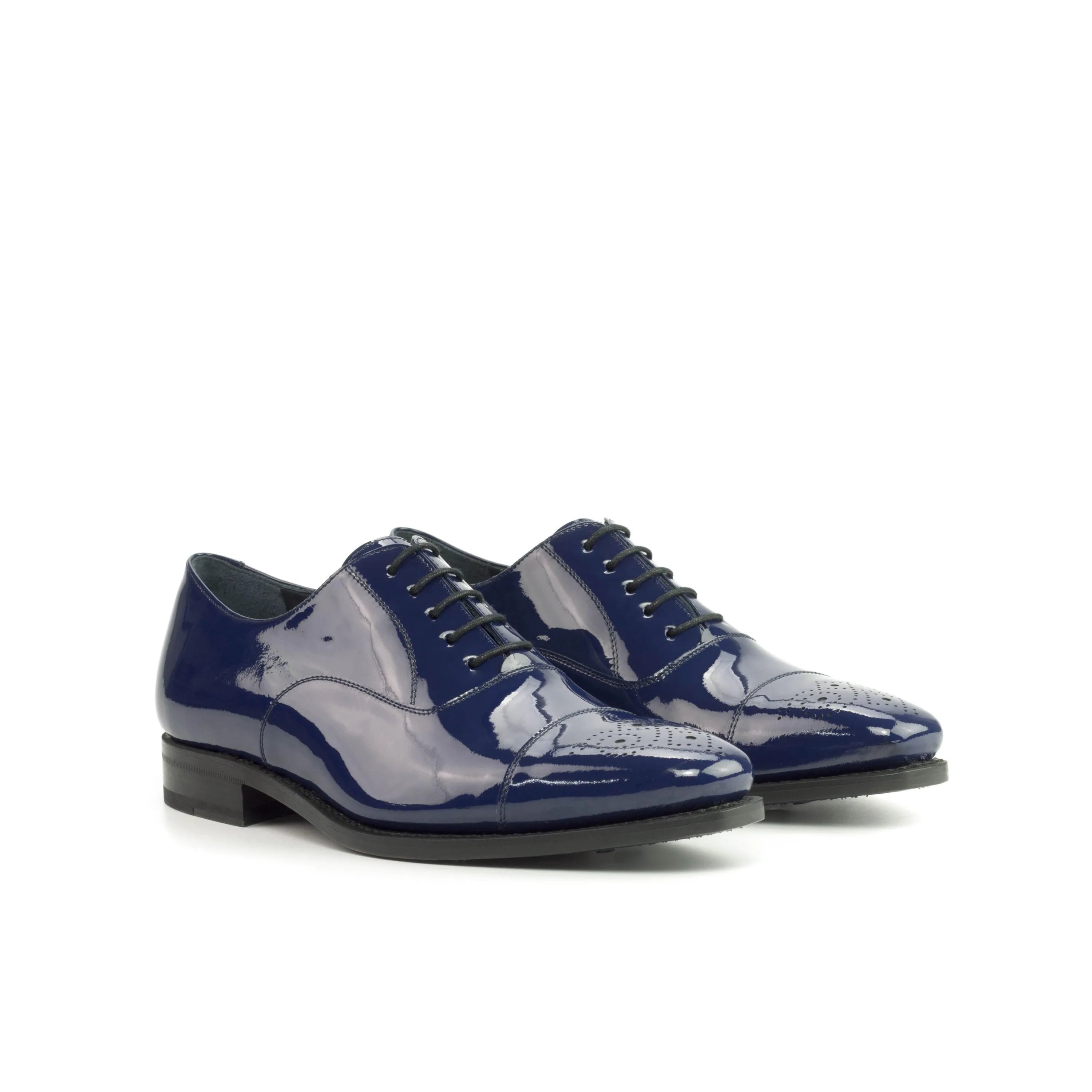 Shiny blue Lusio Oxford Shoes displayed elegantly for formal occasions