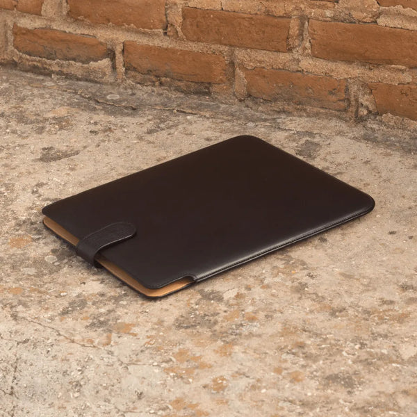 Lux 3 Ipad case - Luxury Travel