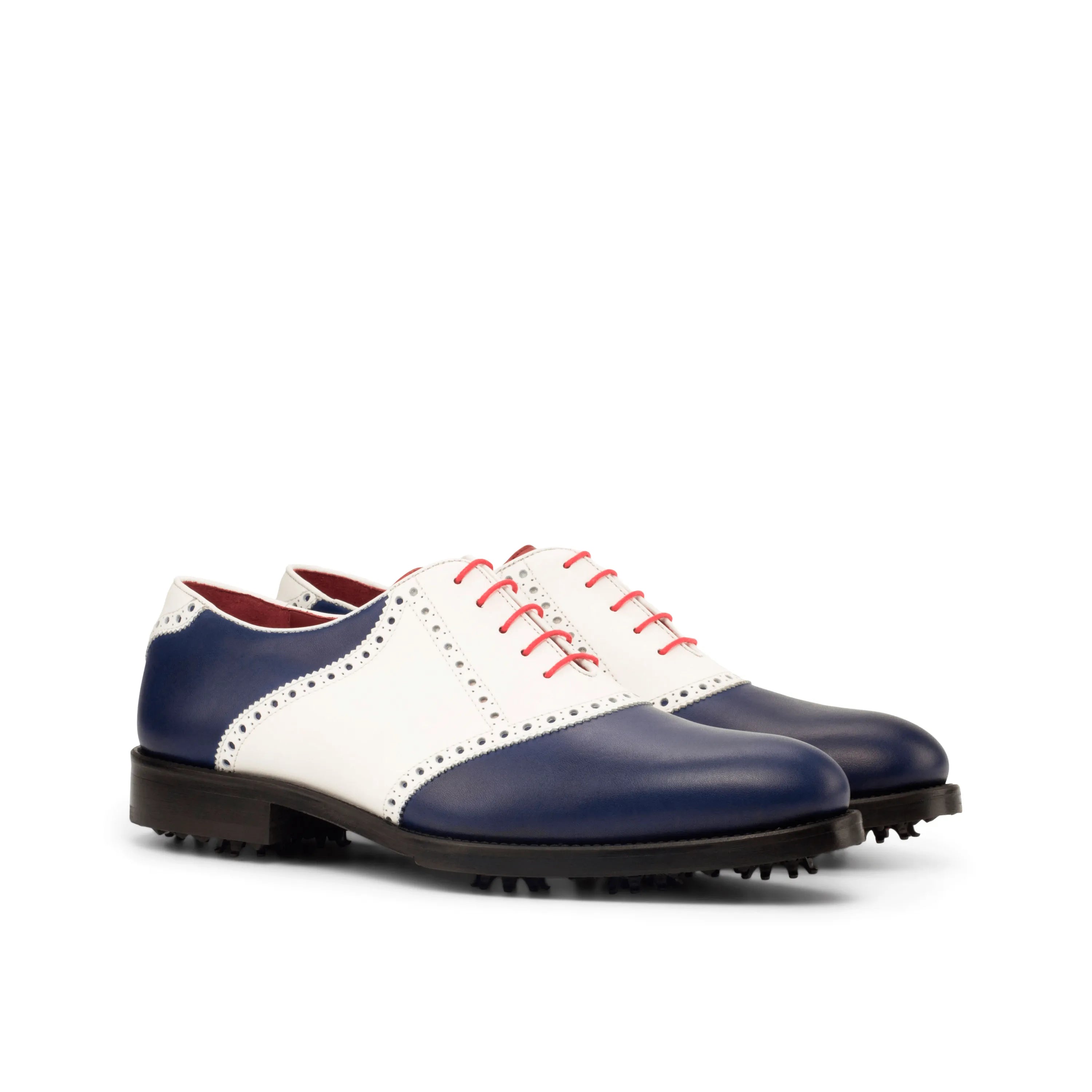 Murciano saddle golf shoes featuring two-tone design and red laces in painted calf