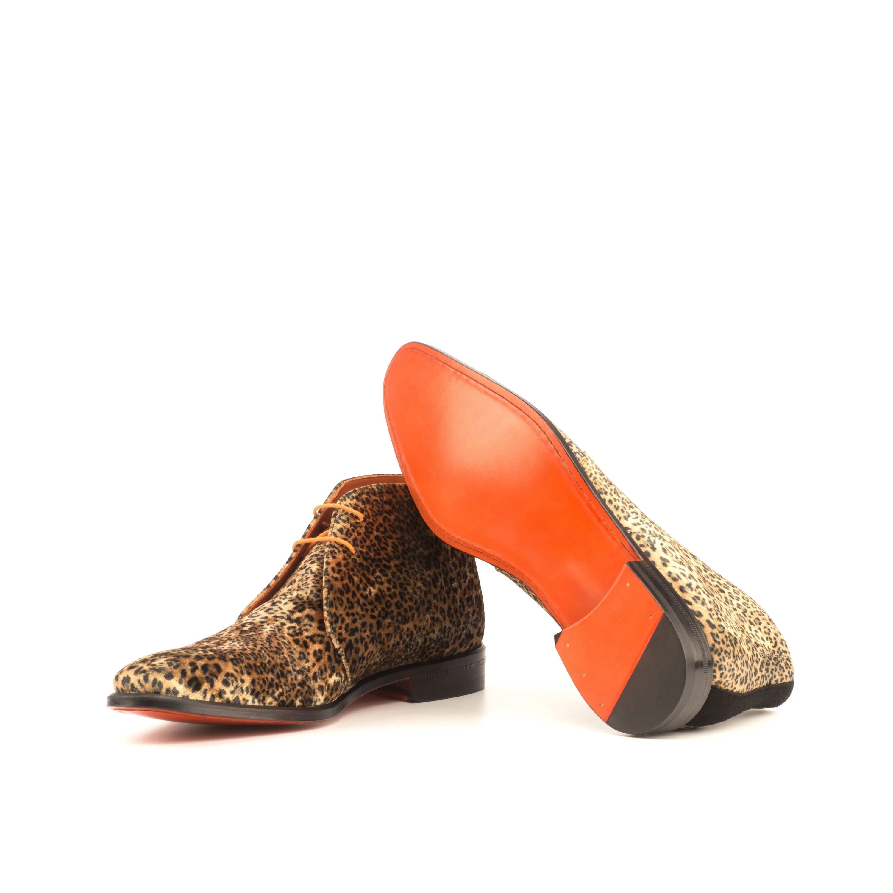Pardo Chukka boots II with leopard print, orange soles and black heel caps