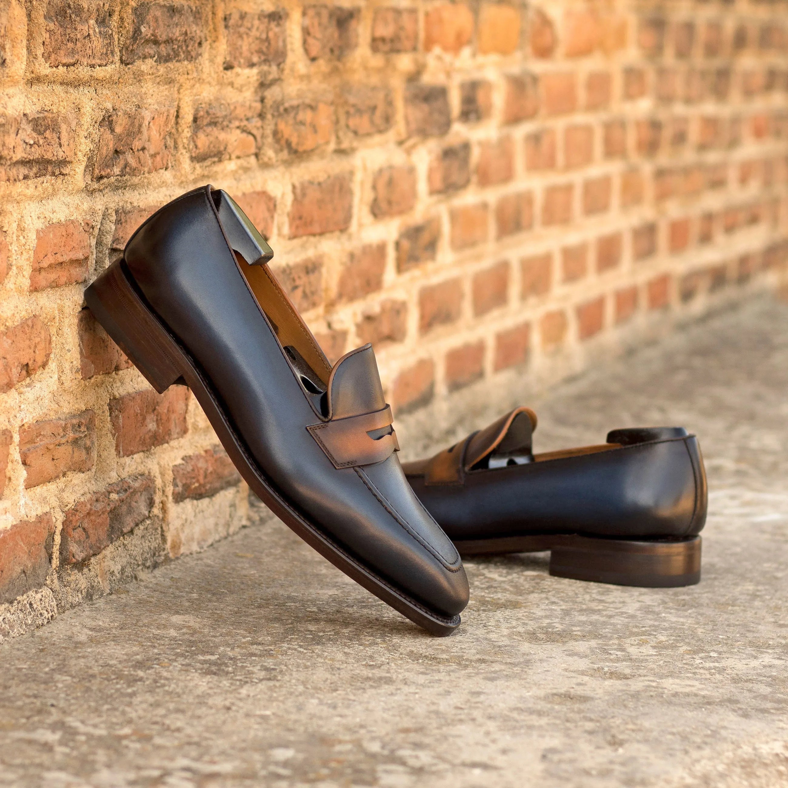 Luxury bespoke Paule Loafers in painted calf leather for men’s elegant footwear