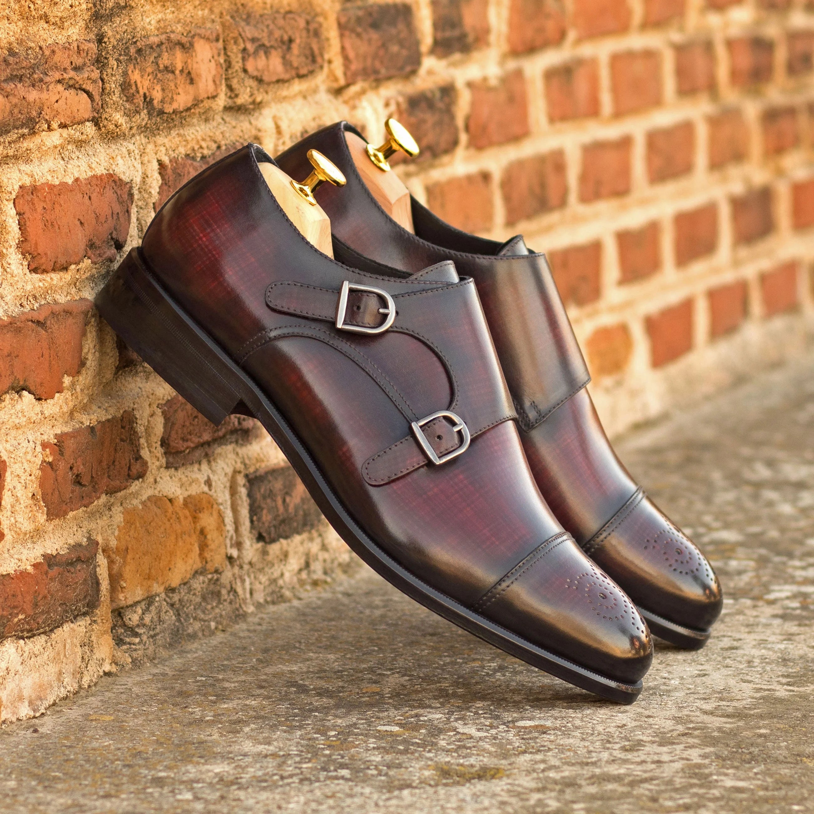 Pizaz Double Monk Patina II brown leather shoes with gold buckles