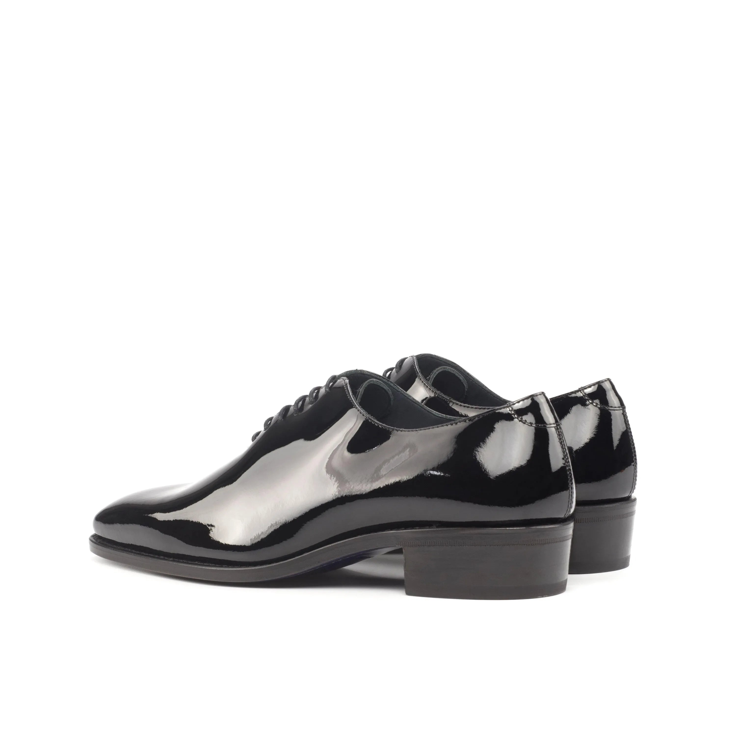 Elegant Shiny Black Patent Leather Proper Wholecut Shoes for a Sophisticated Look
