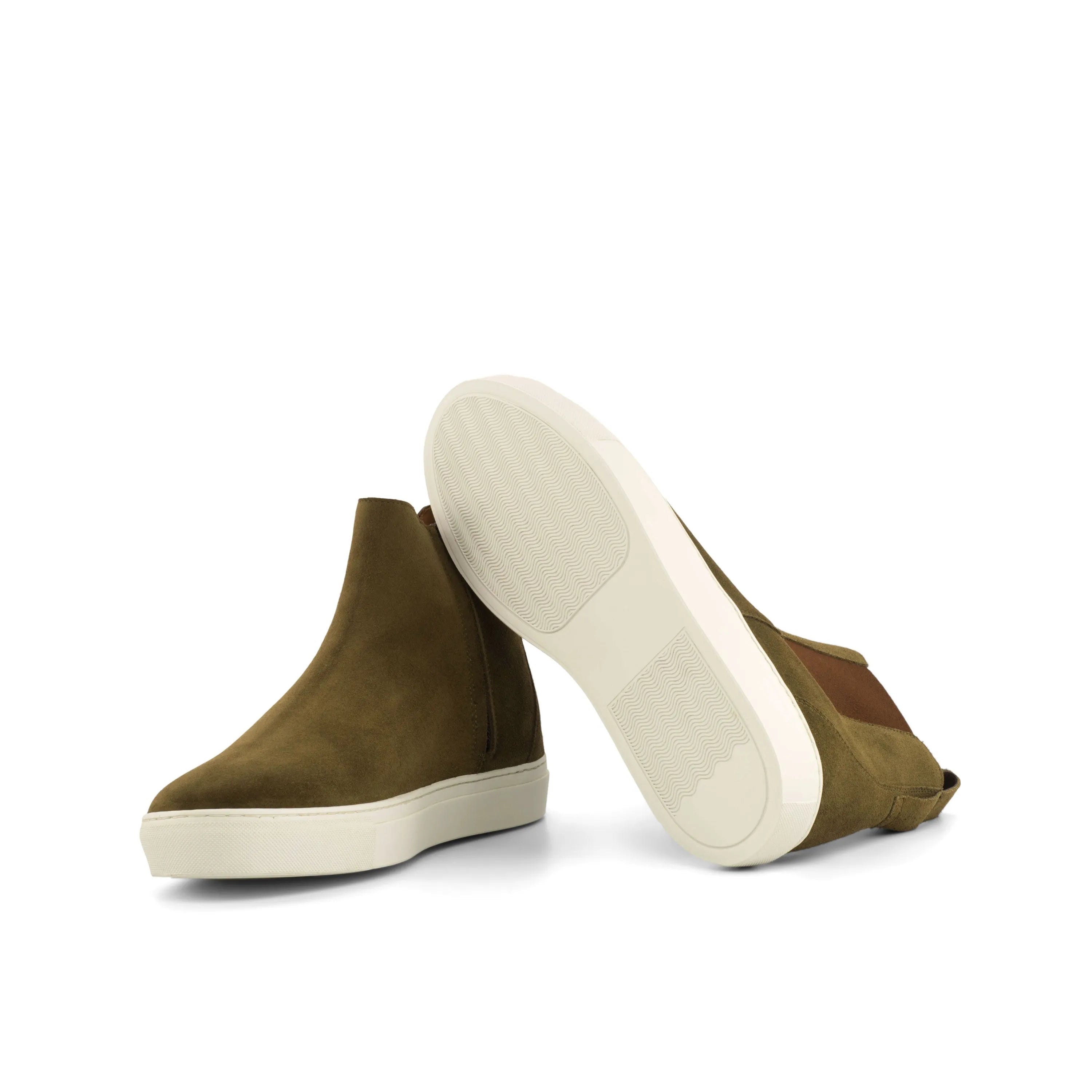 Olive green suede QR02 Chelsea sneaker boots displayed elegantly for stylish footwear