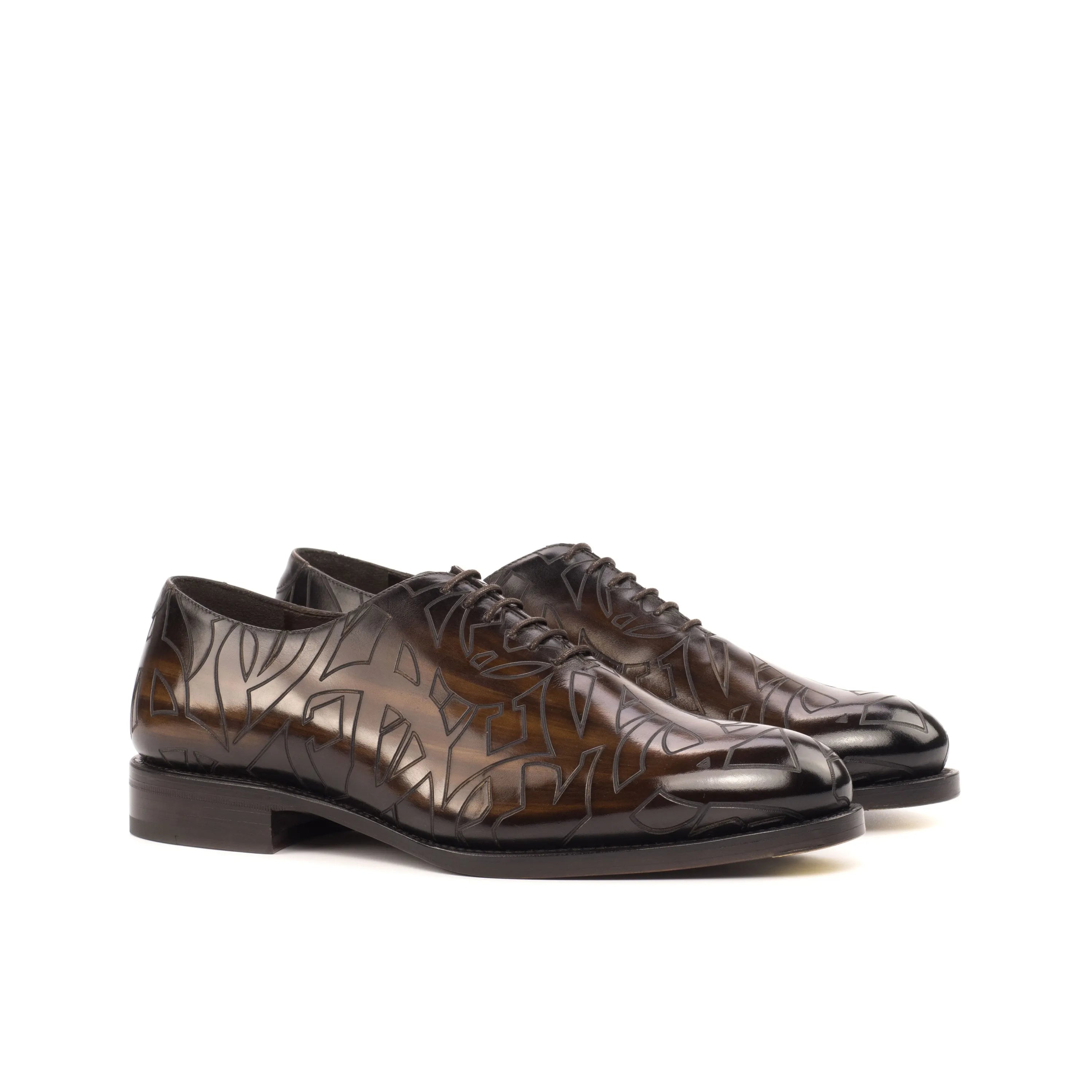 Brown leather patterned Quswa Patina Wholecut Shoes featuring a fiddled waist design