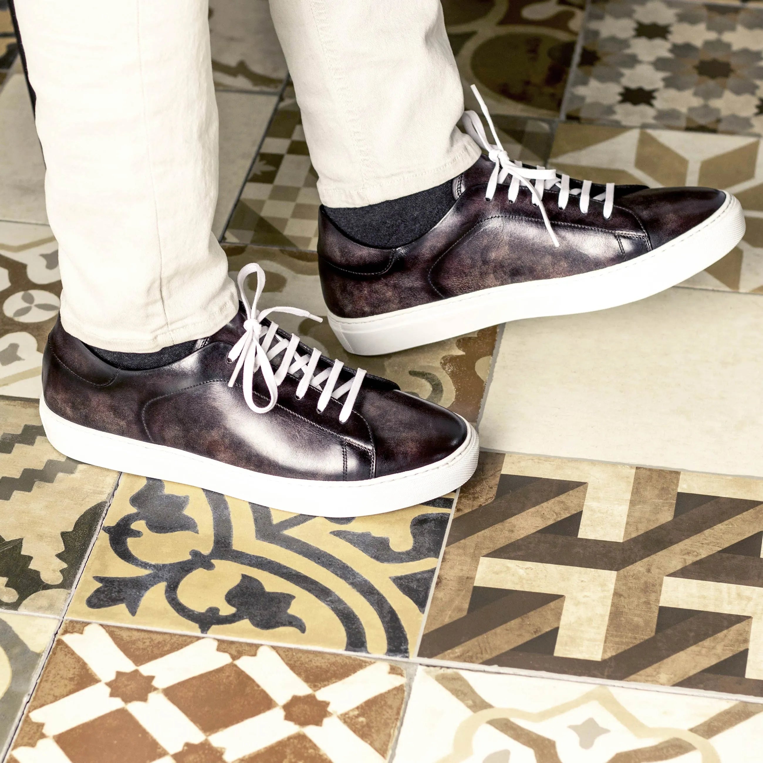 Leather Roma Trainer Patina Sneakers with stylish white cupsole for a modern look