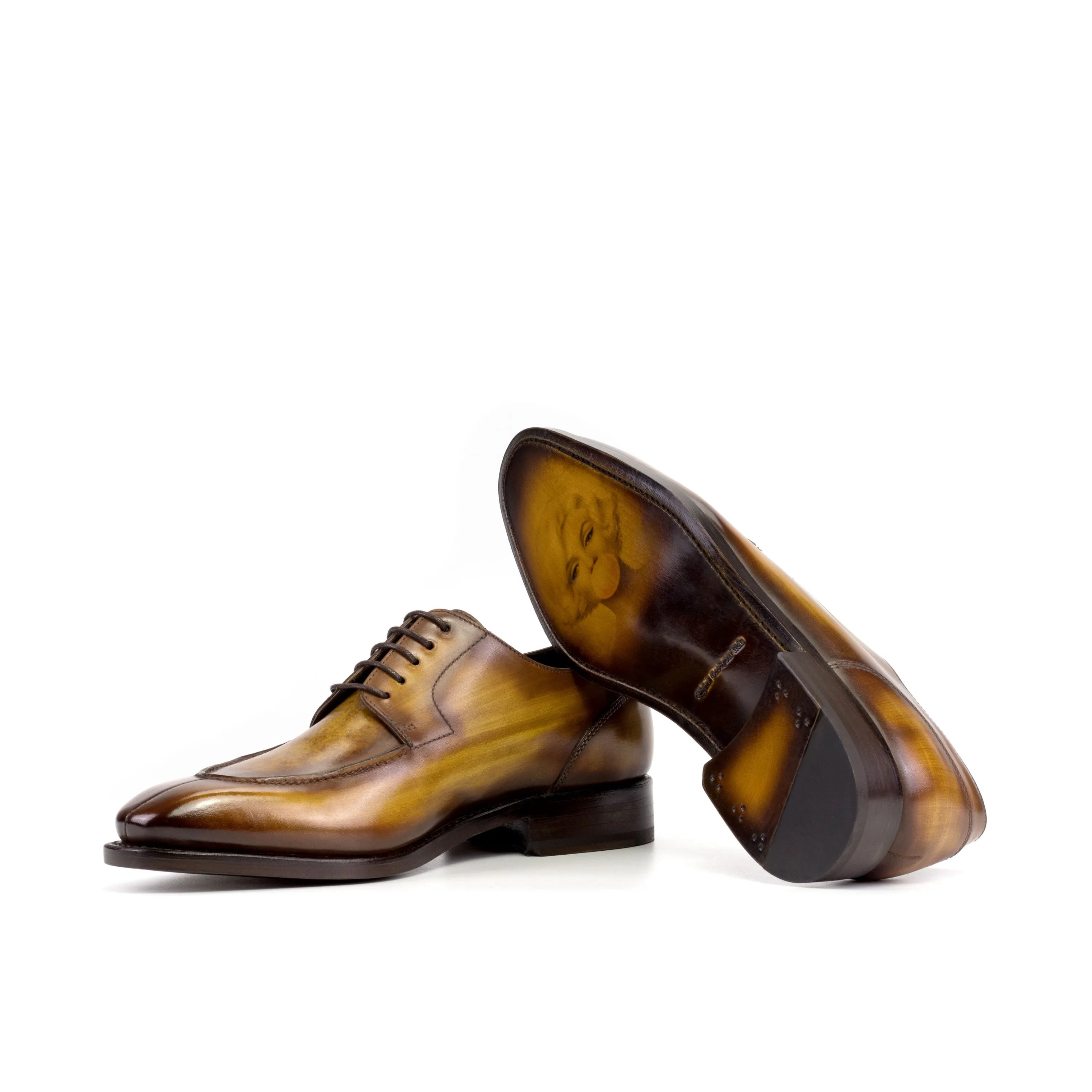 Brown leather Rubis Derby Split Toe Patina Shoes II showcasing elegant split toe design