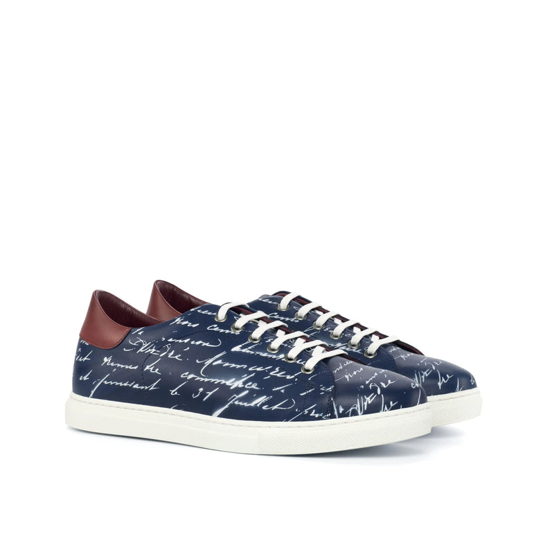 Blue leather Story Trainer Sneaker II with white laces on a cupsole for stylish comfort
