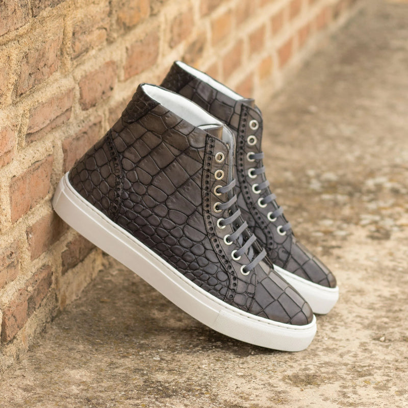 Gray crocodile-patterned T9 High Kicks Sneakers II for stylish high kicks footwear