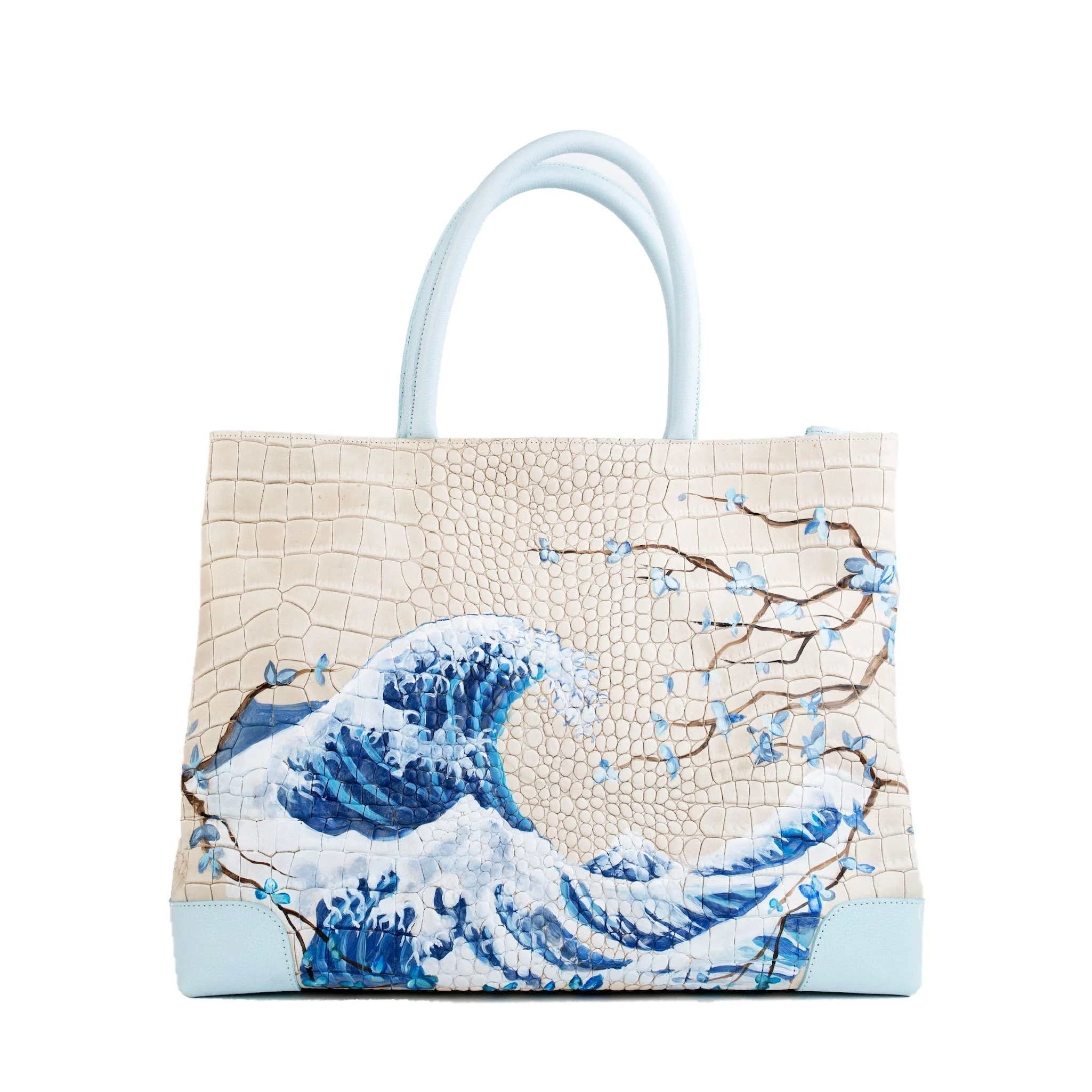Marilyn Weekender Bag featuring a wave and floral design in Italian leather