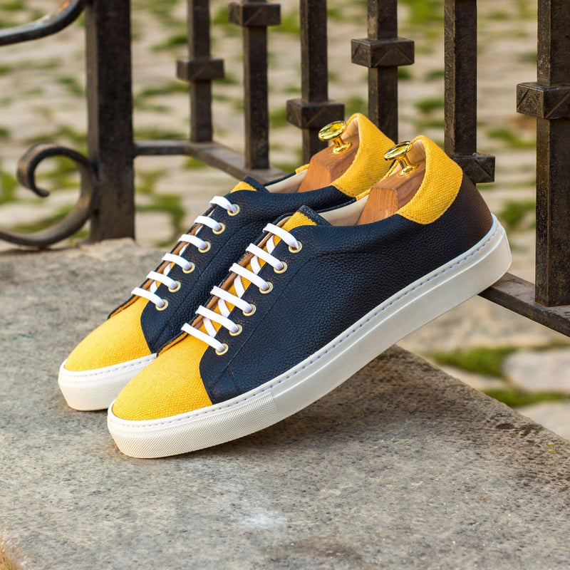 Two-toned leather Tima67 Trainer Sneaker II showcasing stylish design and comfort