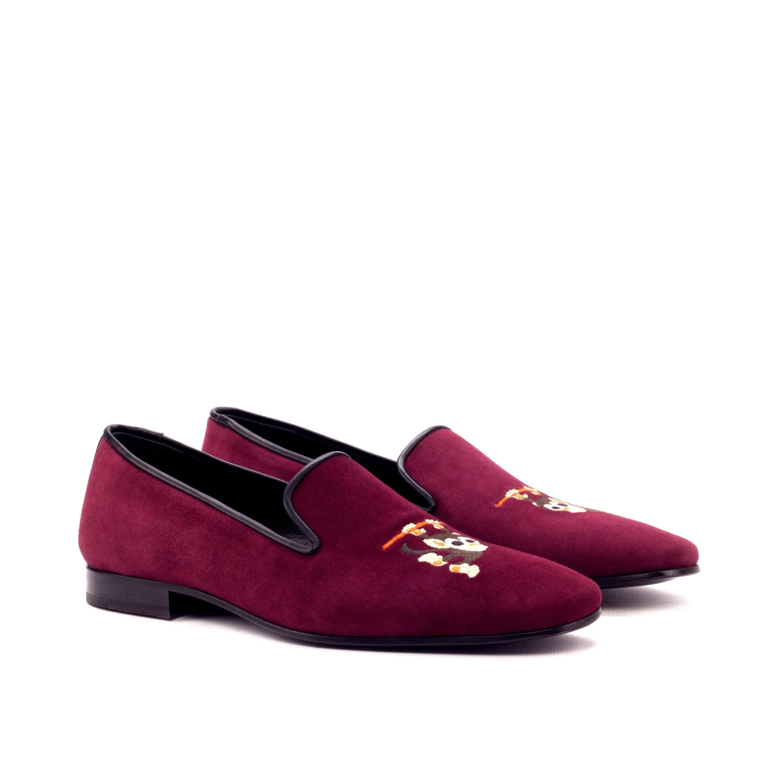 Burgundy velvet loafers with embroidery from Tito Drake Slipon II collection