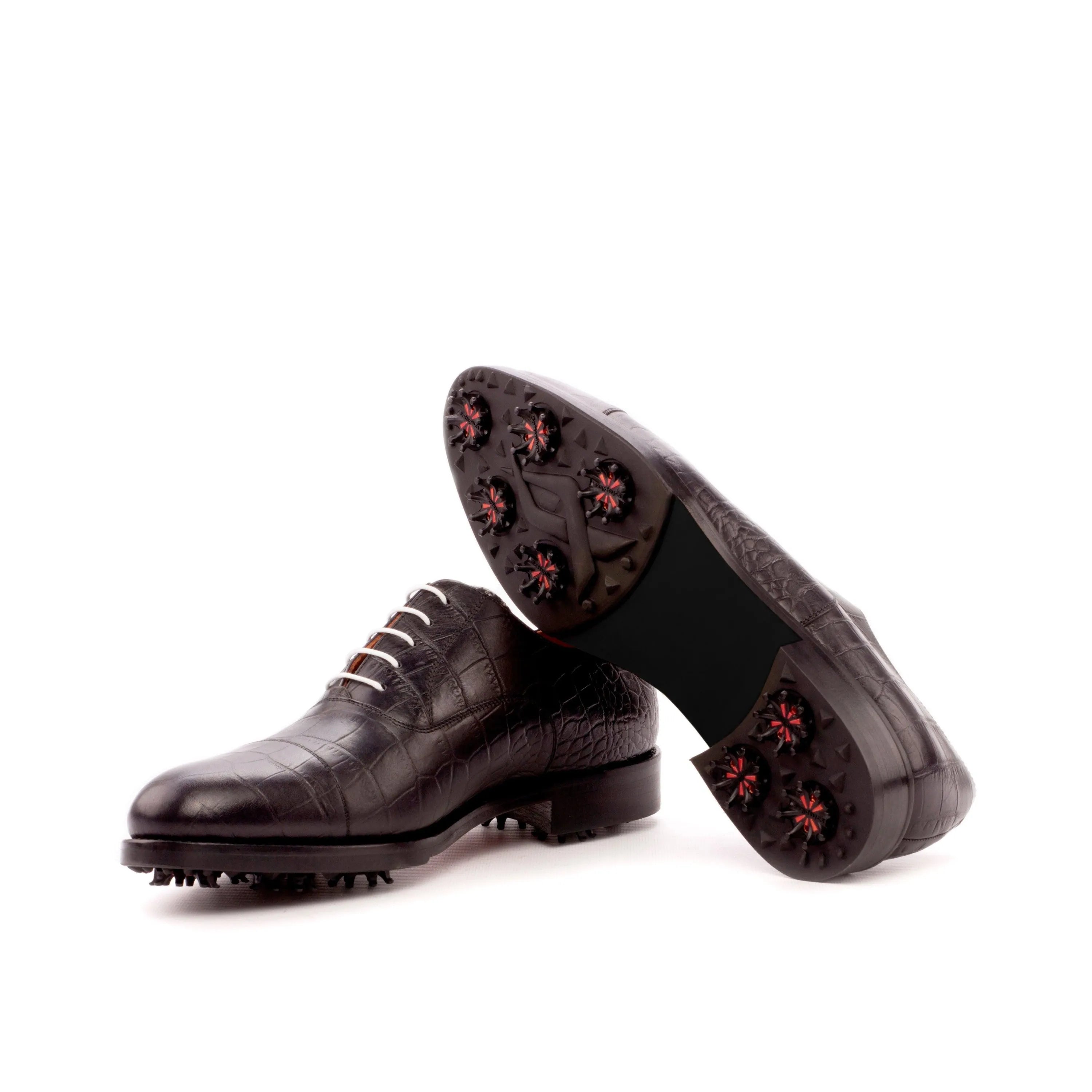 Brown leather Toros Oxford golf shoes II with spikes for optimal performance on the course