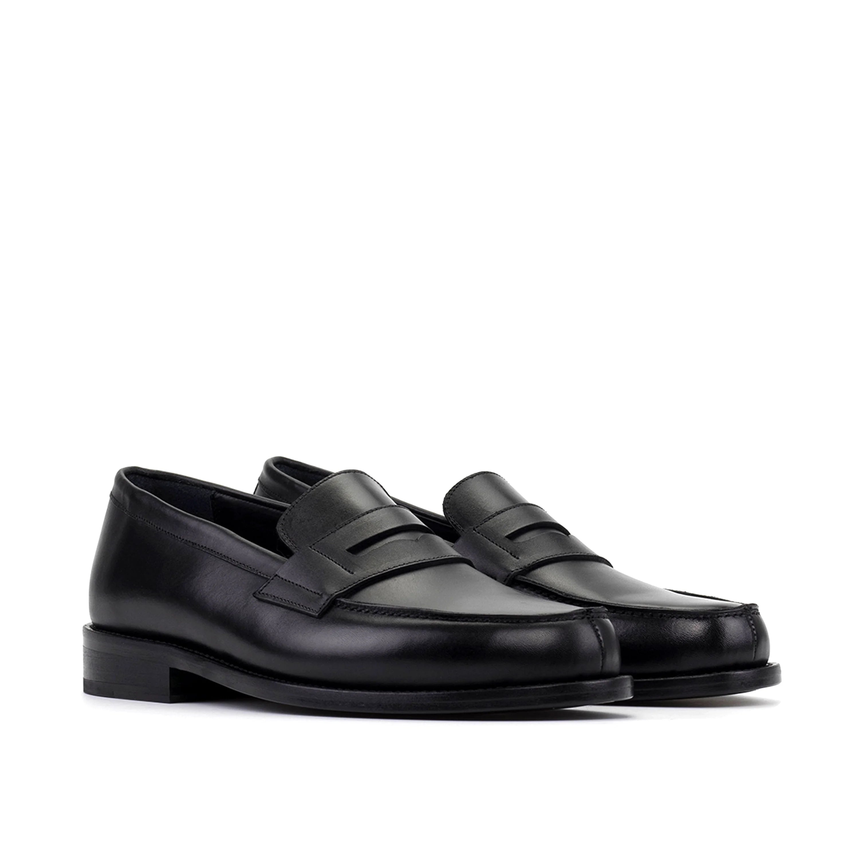 Black TuesdayOne penny loafers II in polished calf leather with leather sole