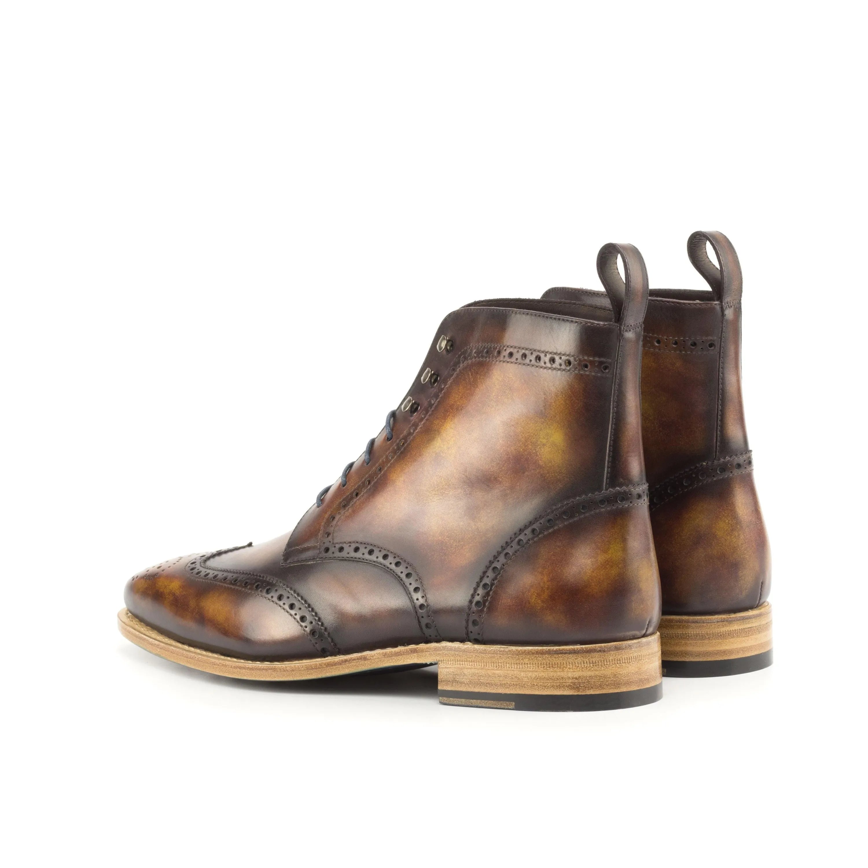Brown leather wingtip boots, Wagner Military Brogue Patina Boots II, stylish and durable